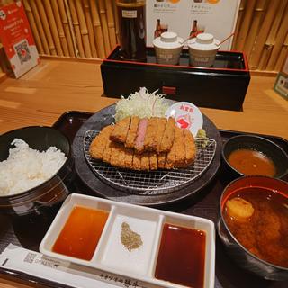 牛サーロインカツ膳(1、5倍)(牛カツ京都勝牛 コレットマーレみなとみらい店)