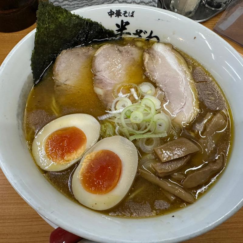いろいろ炊きラーメン（牡蠣、煮干しなど、塩）(中華そば 半ざわ)