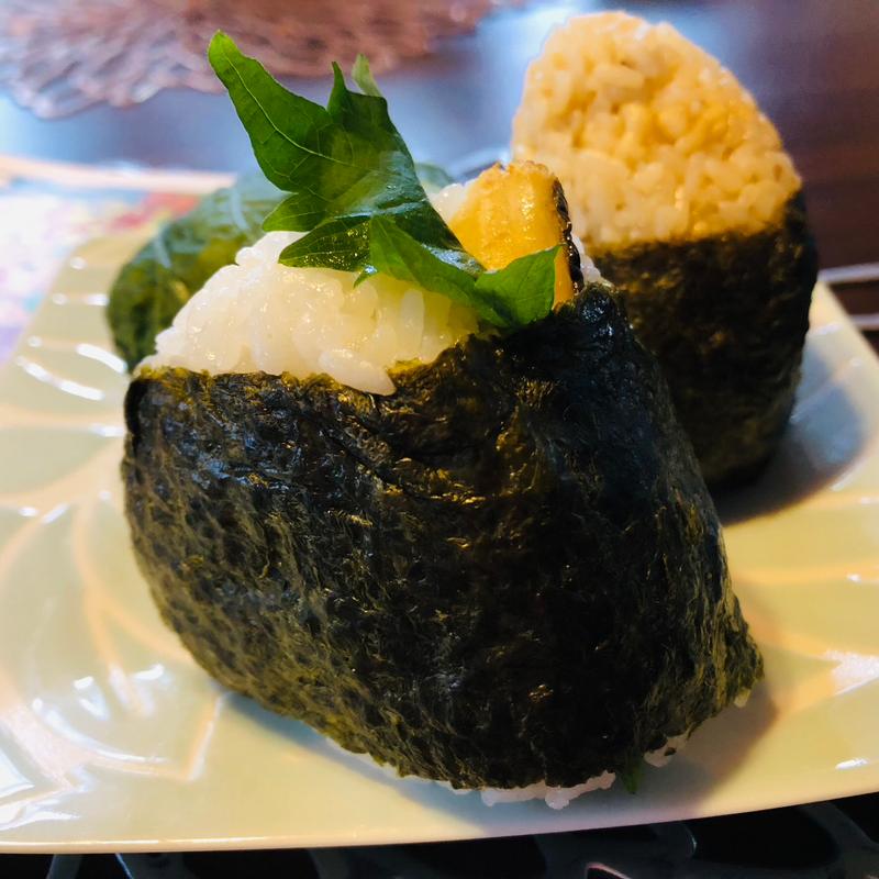 塩サバむすび(結び屋)