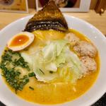 辛胡麻ラーメン