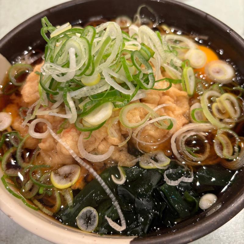 天玉そば（温）(新和そば （しんわそば）)