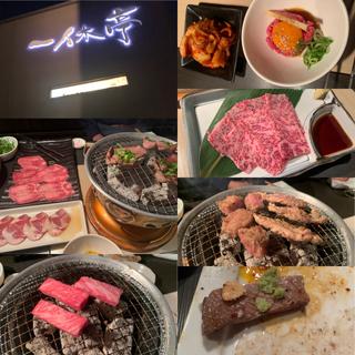 焼肉、ナマ肉いろいろ(一休亭 （イッキュウテイ）)