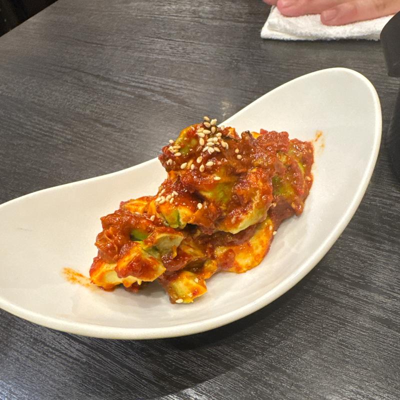 アボカドキムチ(焼き肉家 そら)