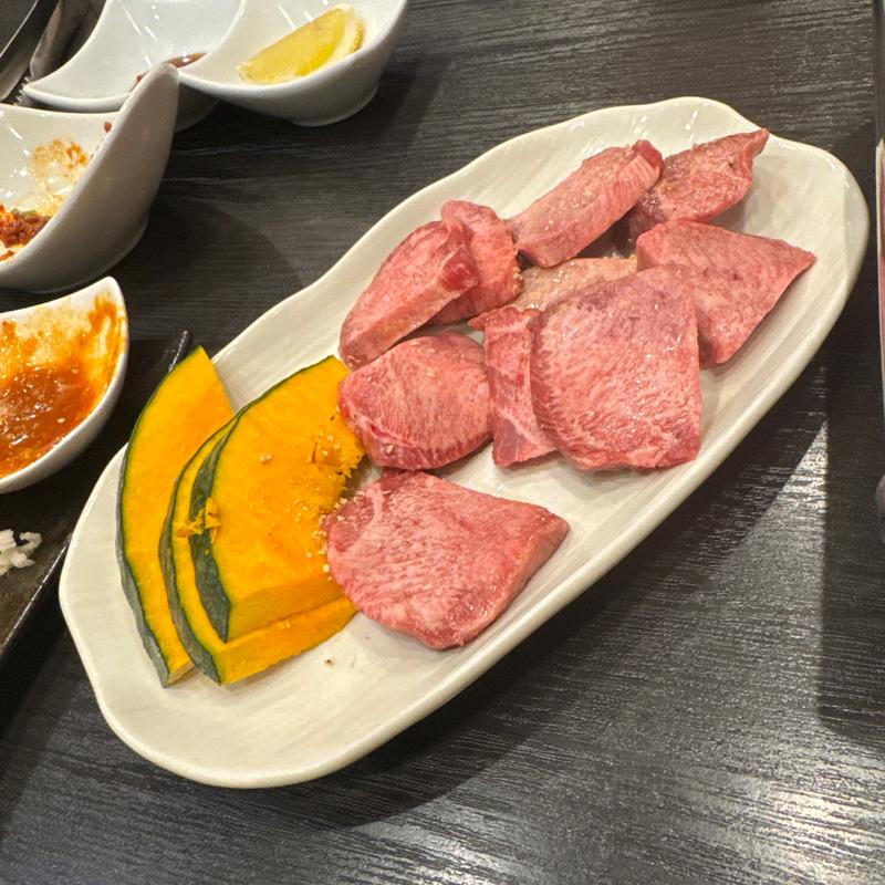 牛上タン(焼き肉家 そら)