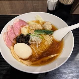 醤油の特製(らーめん寛（かん）)