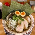 魚介とんこつラーメン(博多長浜ラーメン 六角堂 橋本店)