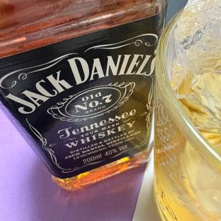 ジャックダニエル・Tennessee Whiskey ・200 ml(ファミリーマート 相鉄いずみ野駅店)