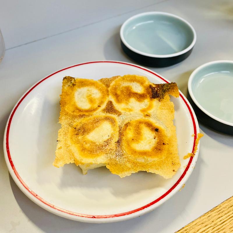 やき餃子(東京ギョーザスタンドウーロン)