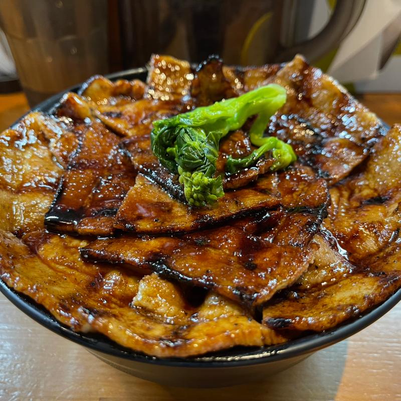 豚丼 大(豚大学 神保町校舎 )