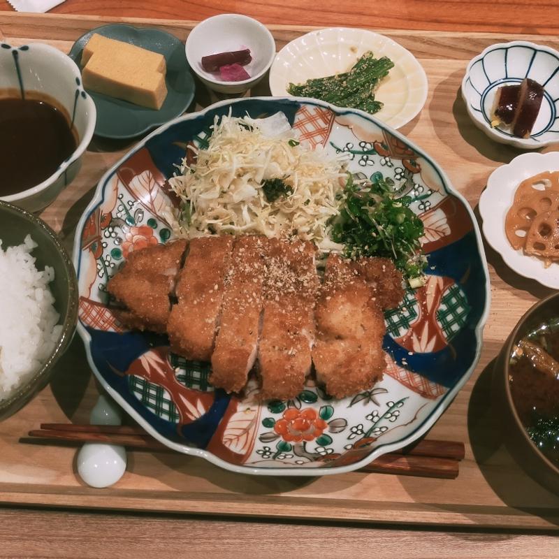 ロース味噌カツ御膳(みちのり亭)