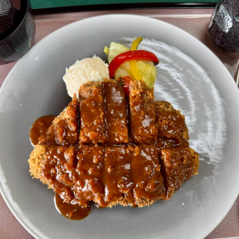 特選牛フィレ肉の「かつめし」〜城山風〜(城山ゴルフ倶楽部)