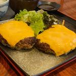 チーズダブルハンバーグ定食(白豚 小里店 （ハクト）)