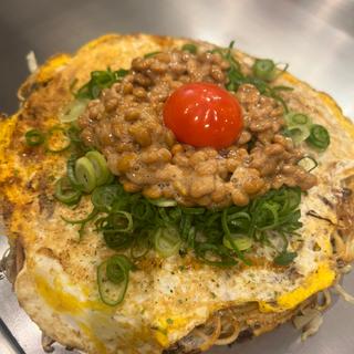 肉玉そば＋月見ネギ＋納豆(広島風お好み焼き まるちゃん)