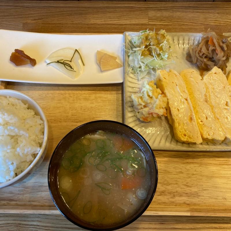 出汁巻き玉子朝定食(笹本商店)