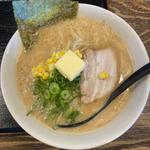 味噌バターラーメン