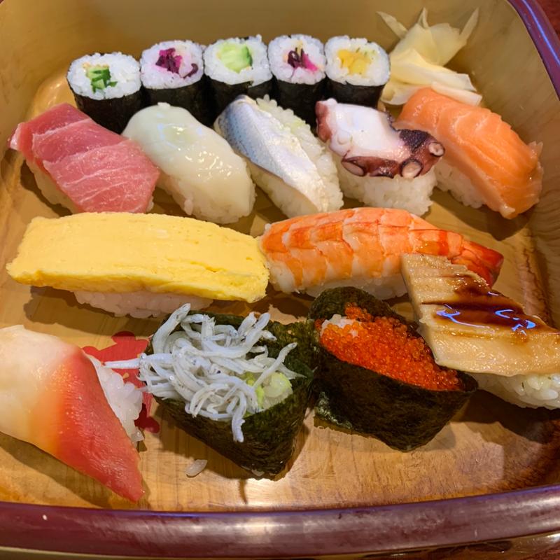 並大寿司(さかり寿司)