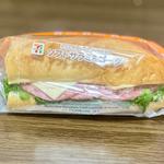 ソフトサラミ＆ゴーダ(セブン-イレブン 墨田八広南店)