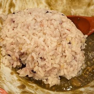 小ライス（十六穀米）(源七 くろとり食堂)