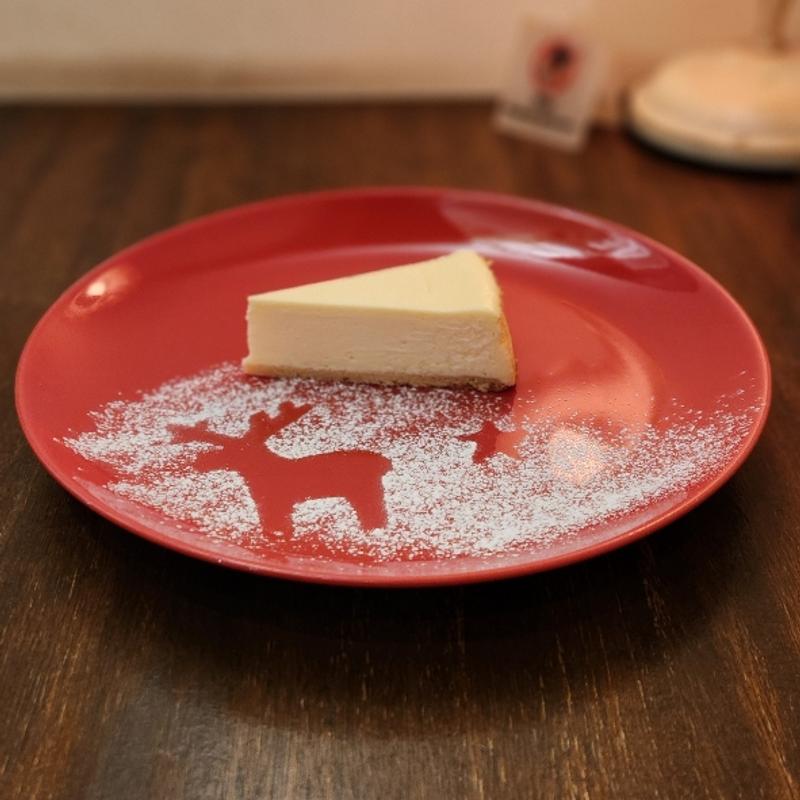 Feuの濃厚なチーズケーキ(バターブレンドコーヒー ダンケ)