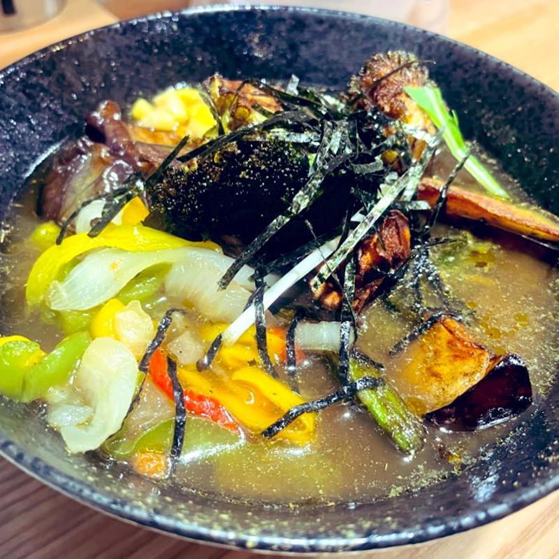 痺辛山椒 東京スープカレー 14種の野菜(東京エイジング・スパイス Japanese Bistro & Café)