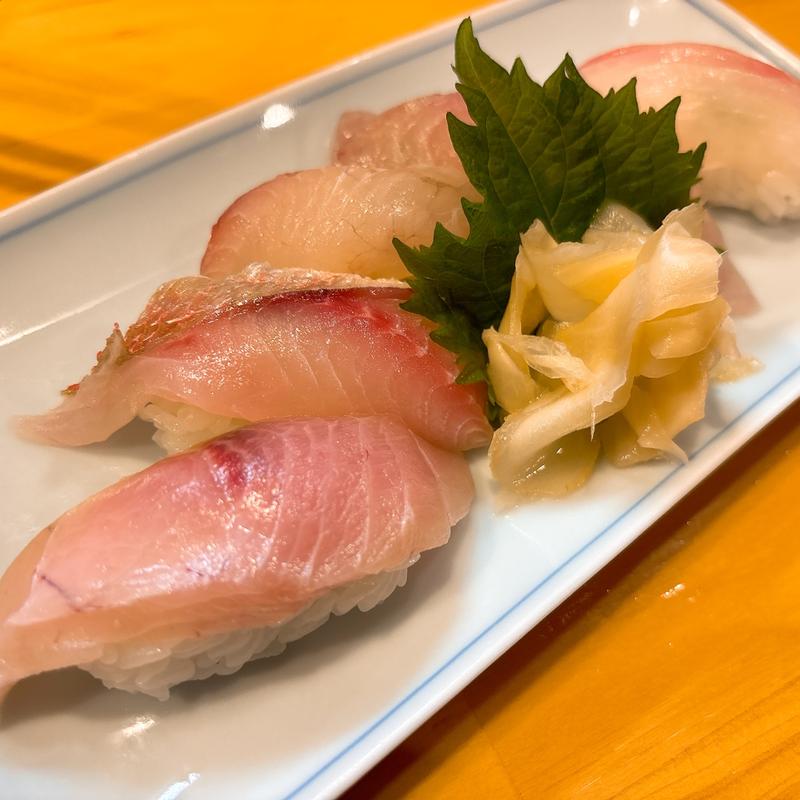 (うんめ魚が食いてぇ 駅前漁港 本店)