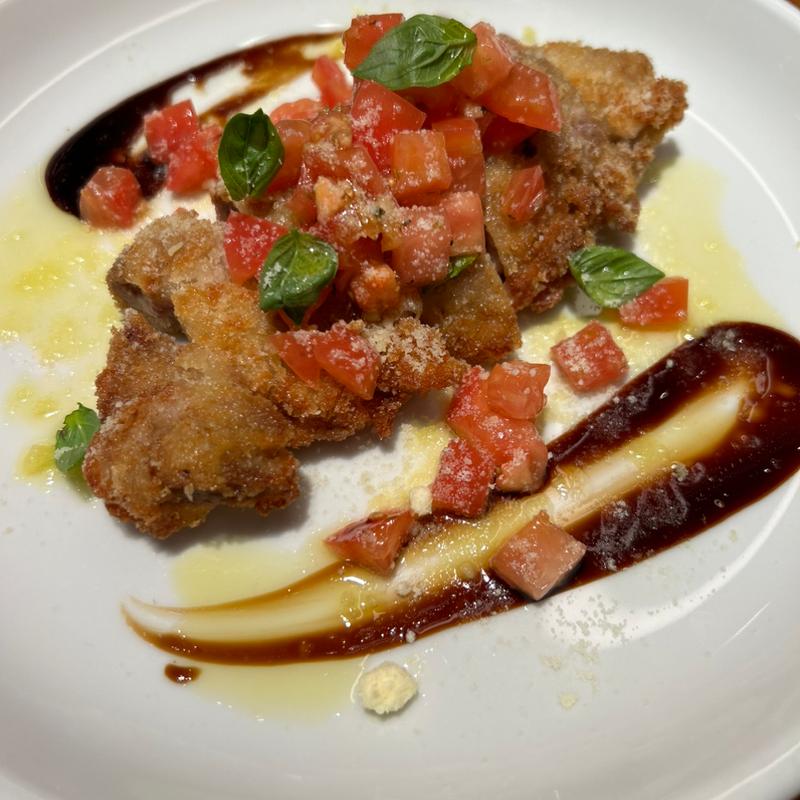 ミラノ風チキンカツレツ(クラフトビアマーケット ホワイティうめだ店)