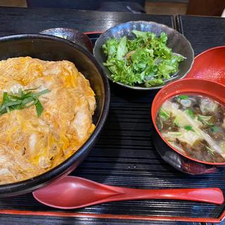 親子丼(石挽蕎麦と炭串焼 一成 （イシビキソバトスミクシヤキイチナル）)