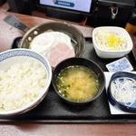 ハムエッグ納豆定食(吉野家 中目黒駅前店 )
