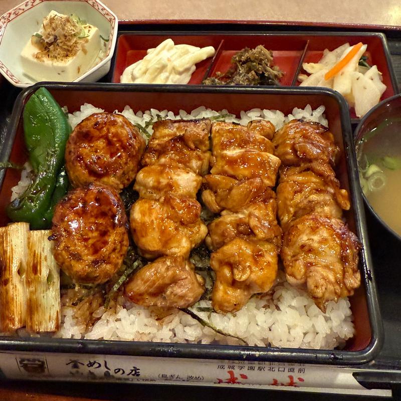 焼鳥重(釜めしやき鳥成城)