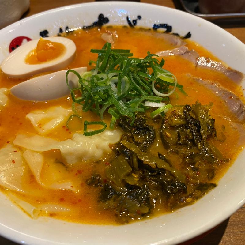 スペシャル旨辛みそラーメン(長浜ナンバーワン キャナルシティ店)