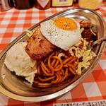 ナポリタン全部のせ(スパゲッティーのパンチョ 池袋東口店)
