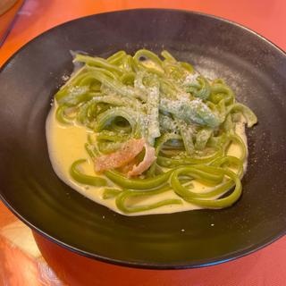 カルボナーラ ほうれん草麺 (ビュッフェ)(チーズマリノ 愛西店)