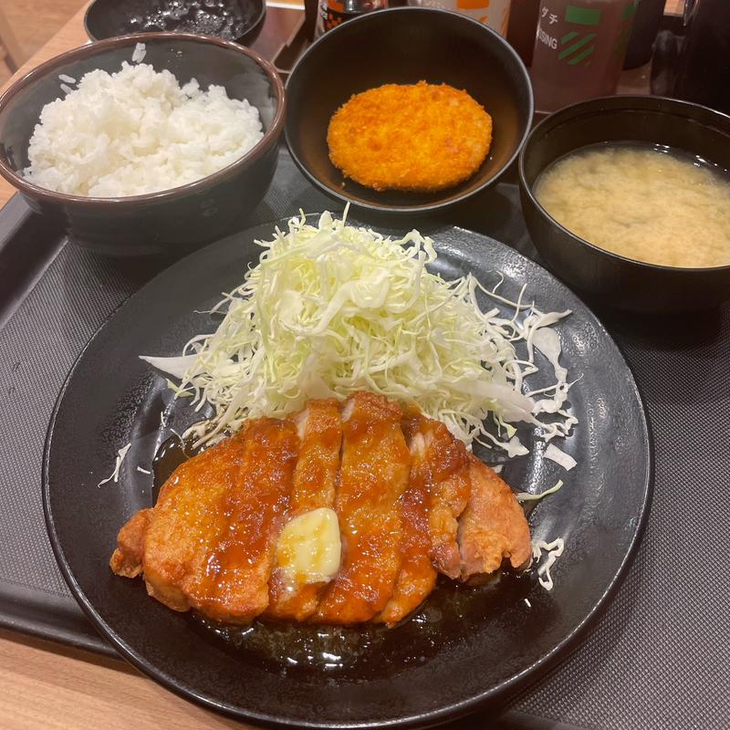 ポークフライドステーキ定食(松のや 千歳船橋店)