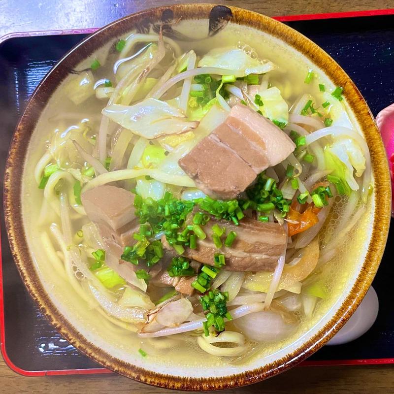 肉そば(垣花食堂)