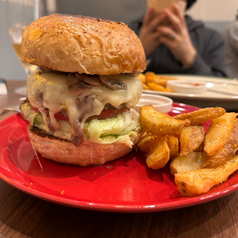 マッシュルームチーズバーガー(Golden Gate Burger)