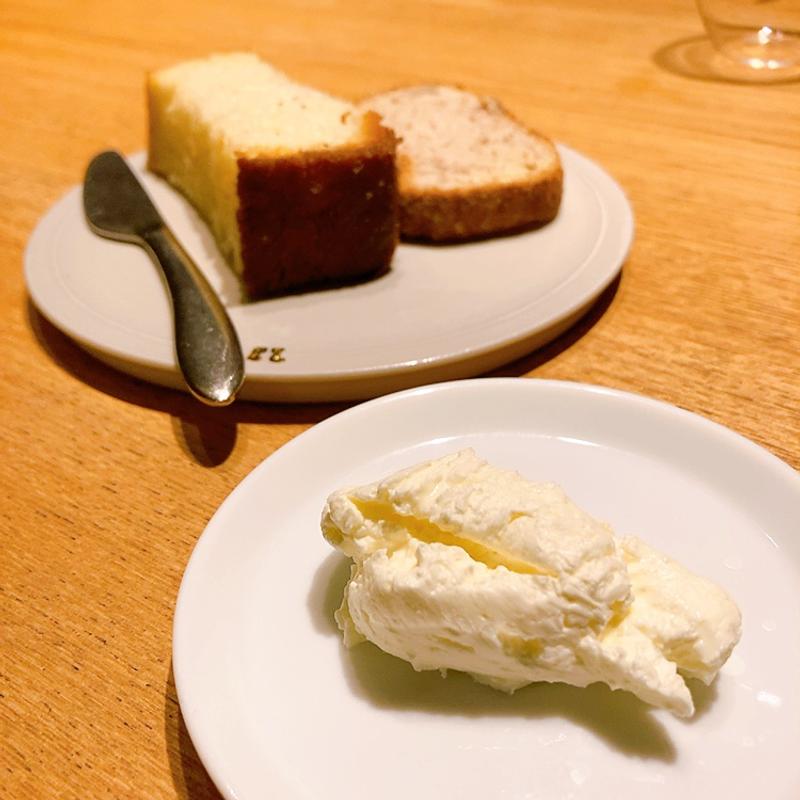 自家製パンと発酵バター（ランチコース）(orage -オラージュ-)