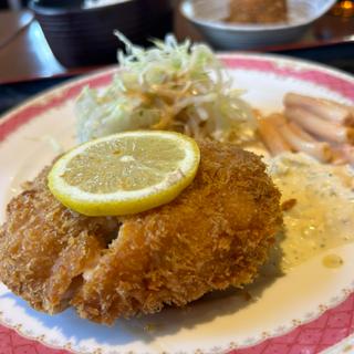 洋風エビカツ(ポム・ド・テール （Pomme de terre）)