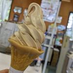 味噌ソフトクリーム(道の駅 いなかだて )