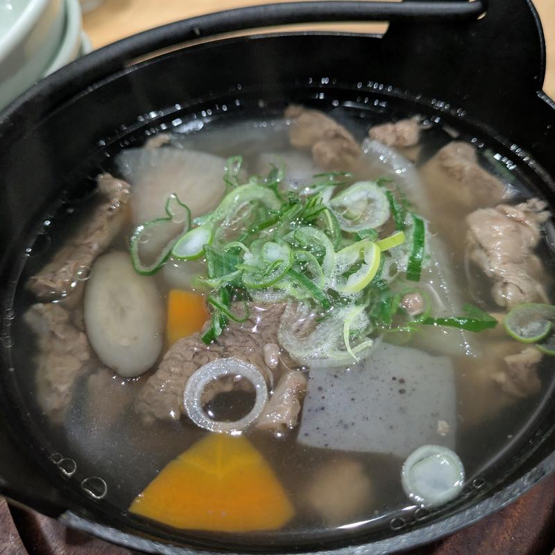 山形牛すじ煮(庄内鮮魚と炭火焼鳥 アヤメザカ)