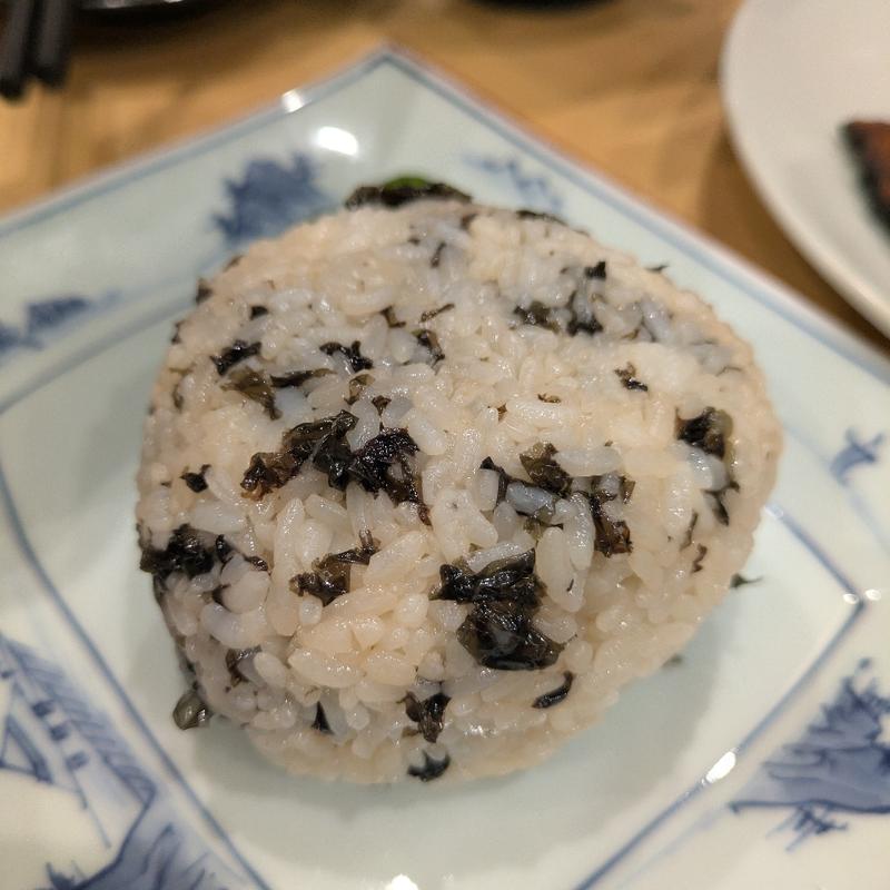 岩のりおにぎり(庄内鮮魚と炭火焼鳥 アヤメザカ)