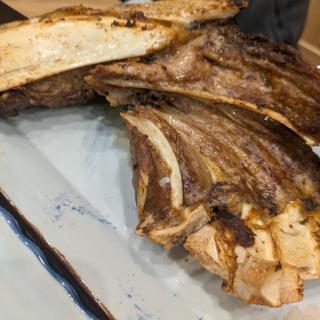 鮪バックリブ焼き(庄内鮮魚と炭火焼鳥 アヤメザカ)