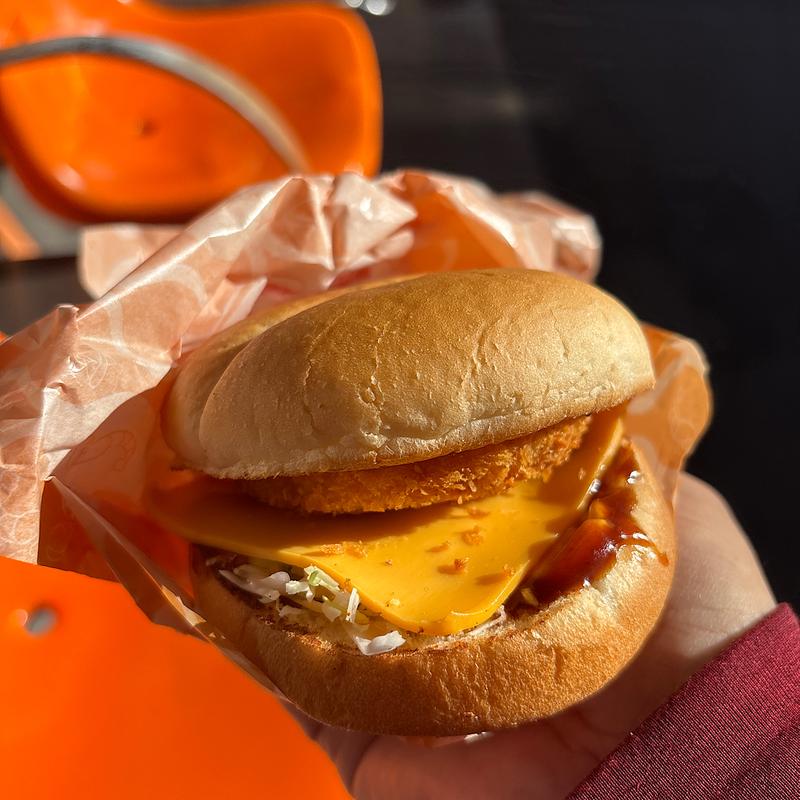 デミグラスえびグラタンバーガー(ロッテリア 桶川駅)