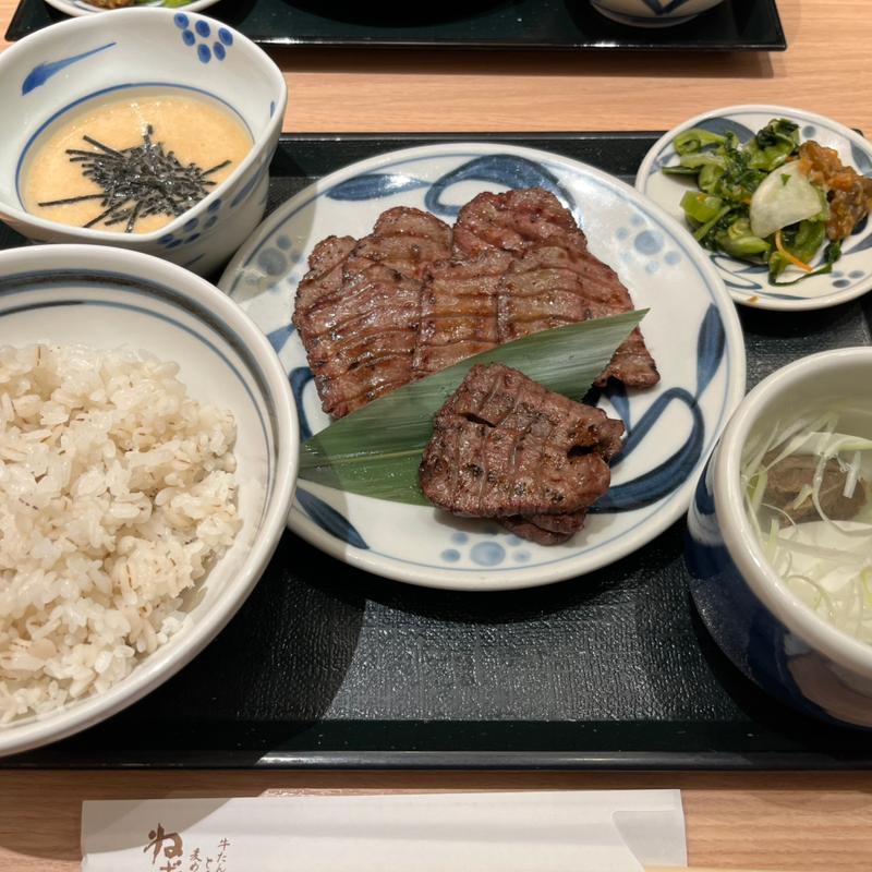 ぎゅうぎゅうセット(牛たんねぎし 新宿靖国通り店)