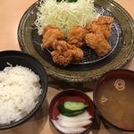 鶏のから揚げ定食