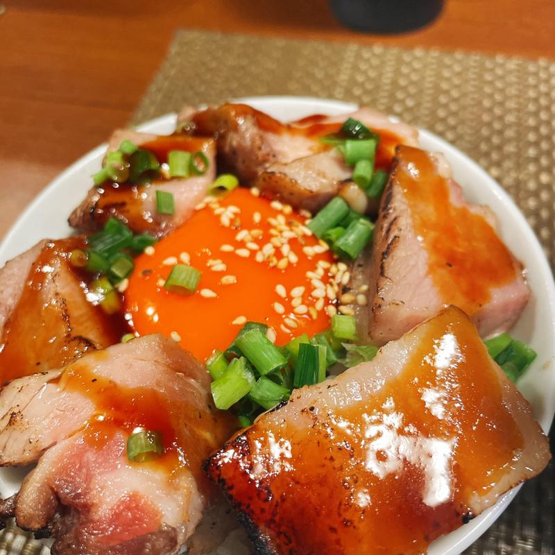 肉めし卵あり(麺処はら田)