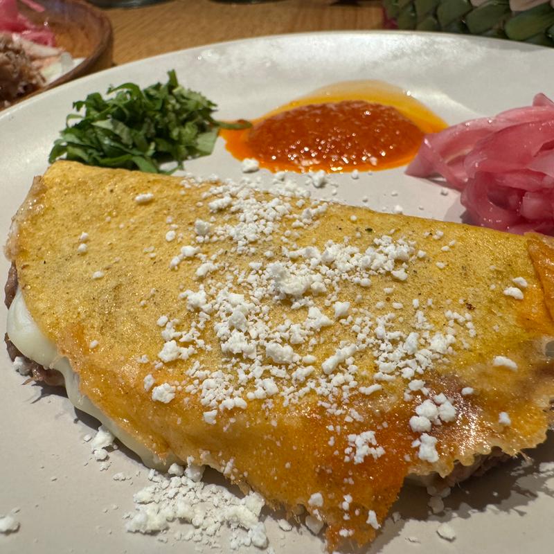 ケサディーヤ ビーフ(kitade tacos 代々木店)