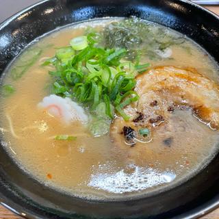 豚骨しょうゆラーメン(らーめん ぶぅ 白島店 )