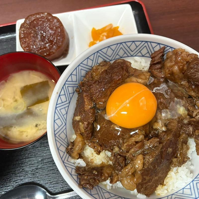 福島牛の牛丼(麺や飯や 仁(じん))