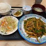 青椒肉絲定食(功夫蘭州ラーメン 中華料理)