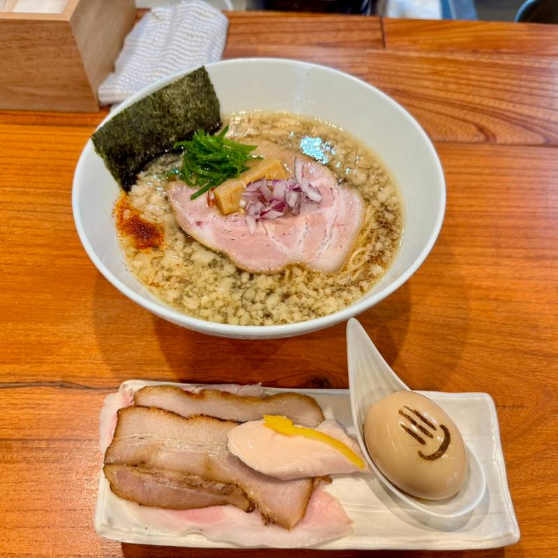 特製背脂煮干ラーメン(草津温泉 らーめん屋 青葉)